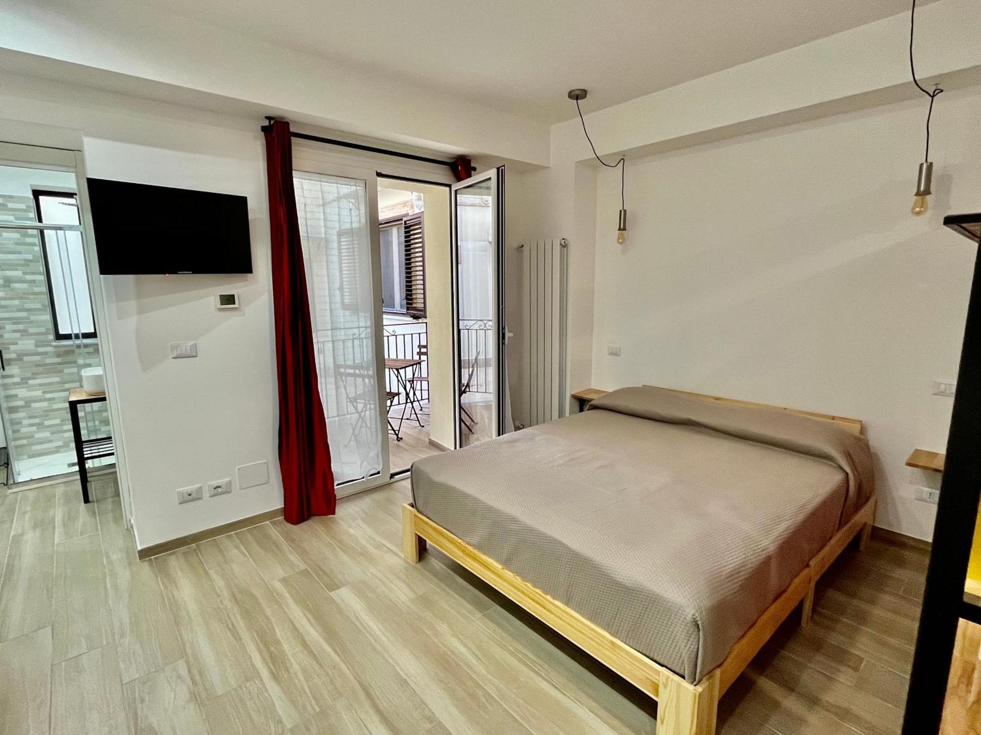 Porta D Ossuna Comfort Apartments Palermo Bagian luar foto