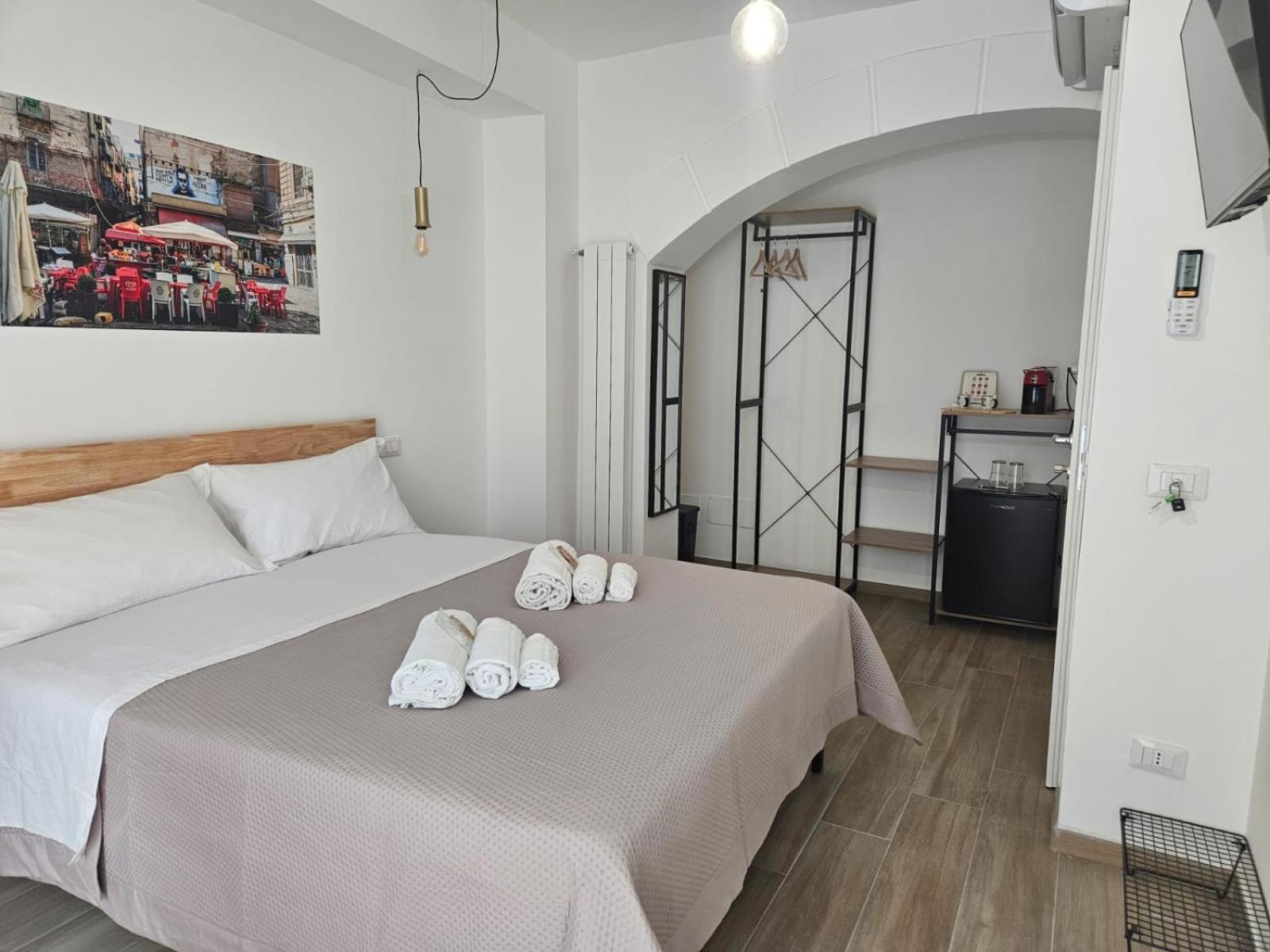 Porta D Ossuna Comfort Apartments Palermo Bagian luar foto